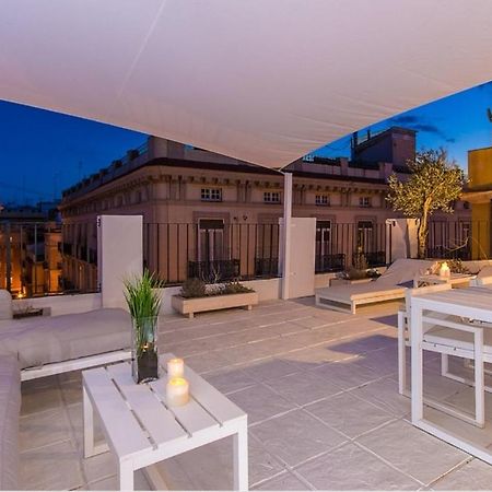 No Turistic Rental, Duplex Penthouse In The Historic Center, Valencia, Ideal For Those Looking To Stay In The City For A Season, Including Professionals And Students Buitenkant foto