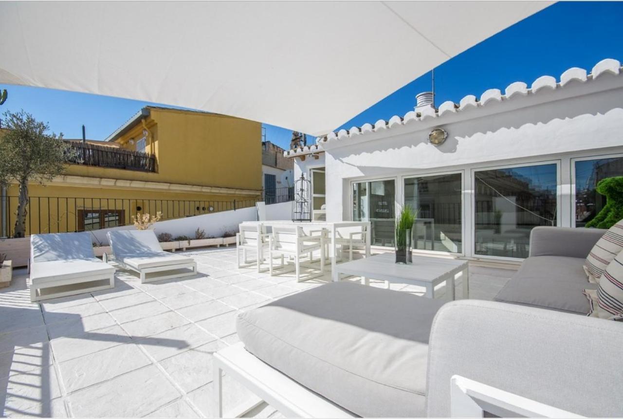 No Turistic Rental, Duplex Penthouse In The Historic Center, Valencia, Ideal For Those Looking To Stay In The City For A Season, Including Professionals And Students Buitenkant foto